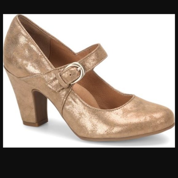 Sofft Shoes - ❤️❤️ Sofft Rich Gold Suede Miranda Chuncky Mary Jane Round Toe Heel
